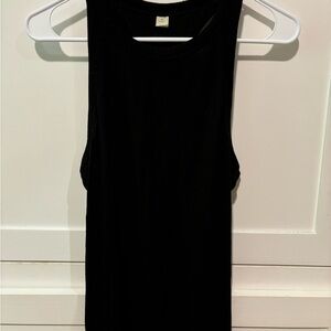Black Old Navy Active Ribbed Tank